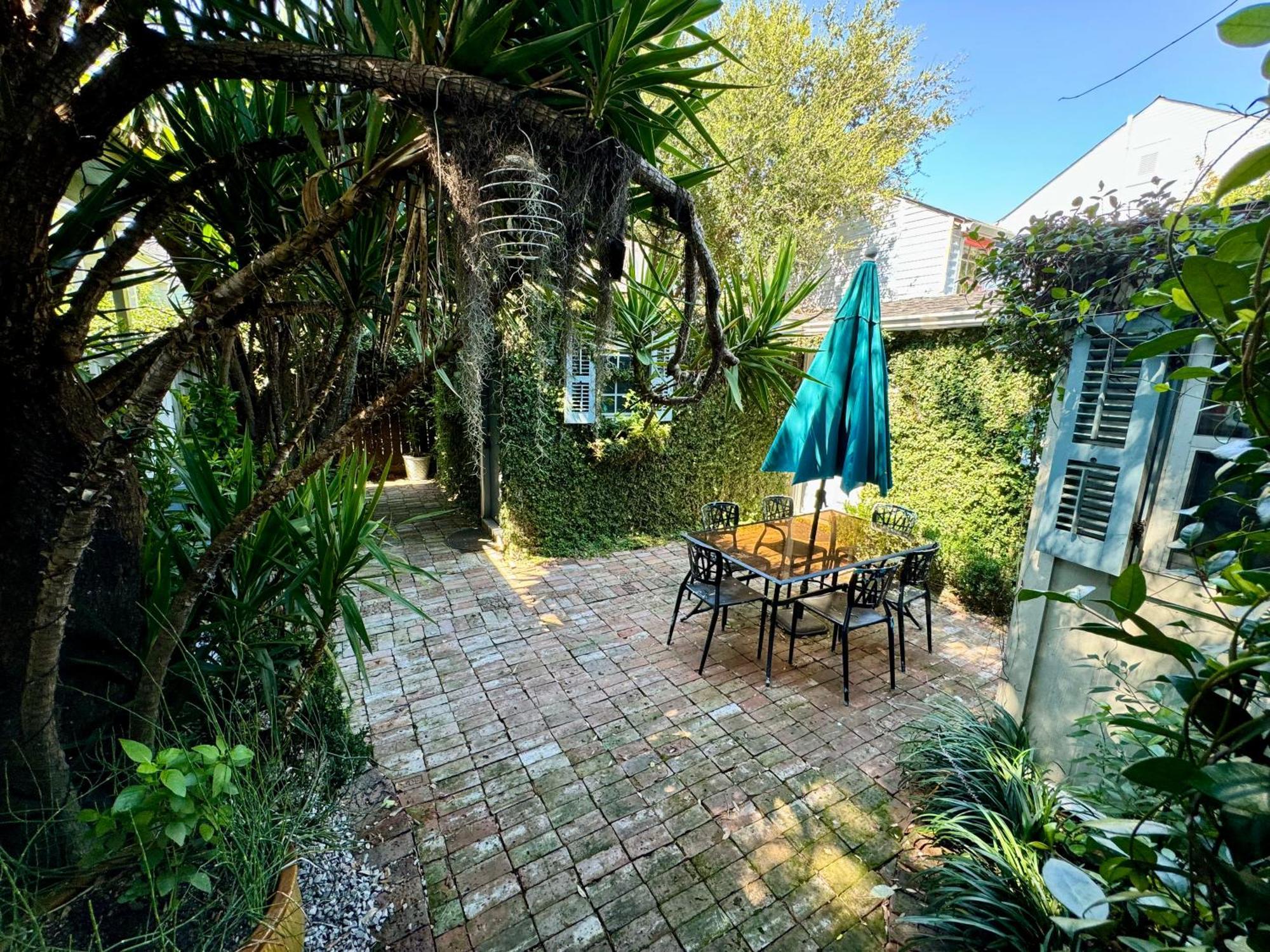 Creole Cottage Uptown New Orleans Exterior photo